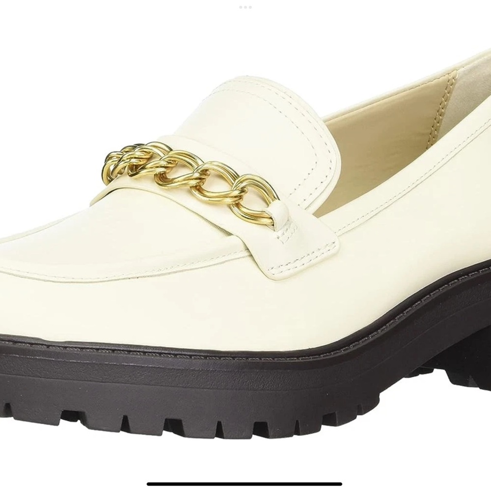 Sam Edelman women’s beige leather lug sole loafer chain detail shoes 6.5